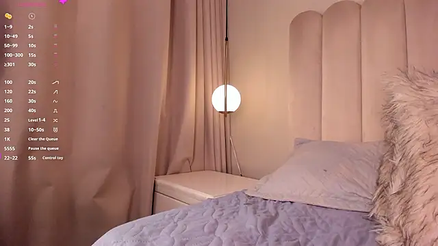 Melanie_hillz's cam snapshot