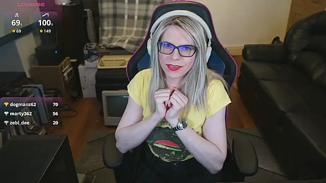 KelseyCobalt live sex cam