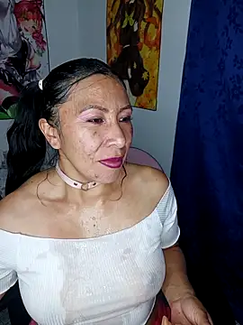 Esmeralda_546 live sex cam