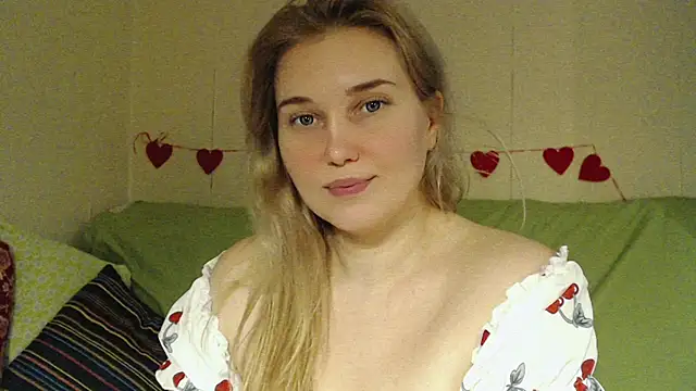 mmmPinUpGirl's cam snapshot