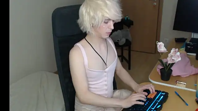 Pearl_Inferno live sex cam