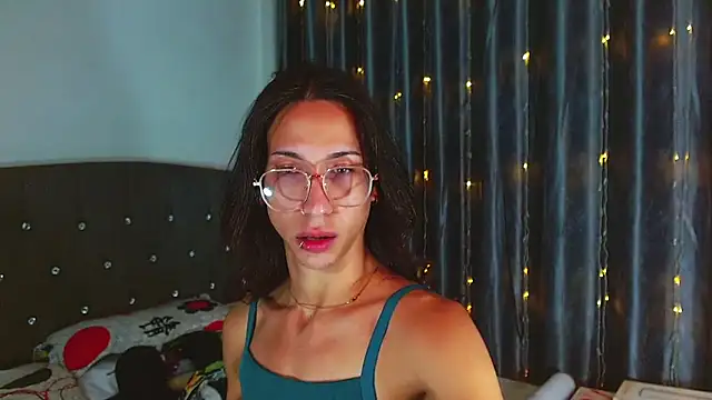 Kenisha_Sweet live sex cam