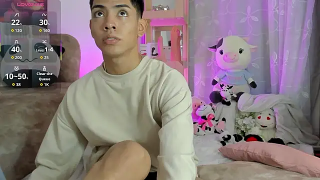 LoganTwink18 live sex cam