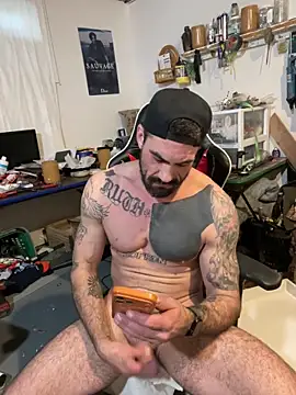 Mikejjone's cam snapshot