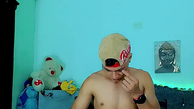 Liamscott_'s cam snapshot