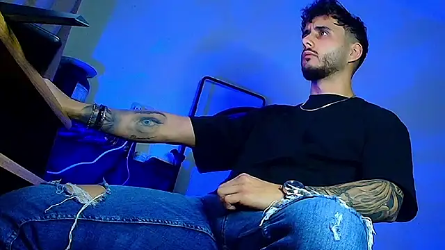 XanderCage99 live sex cam