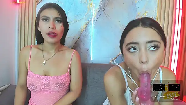 Sara_and_Celeste_pm's cam snapshot