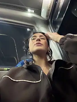 fiorella_paris live sex cam