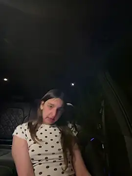 DoriDelux66 live sex cam