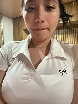 Veronica_Wins_ live sex cam