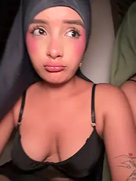 lalilamassu1 live sex cam