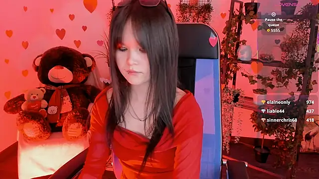 Elainebeness live sex cam