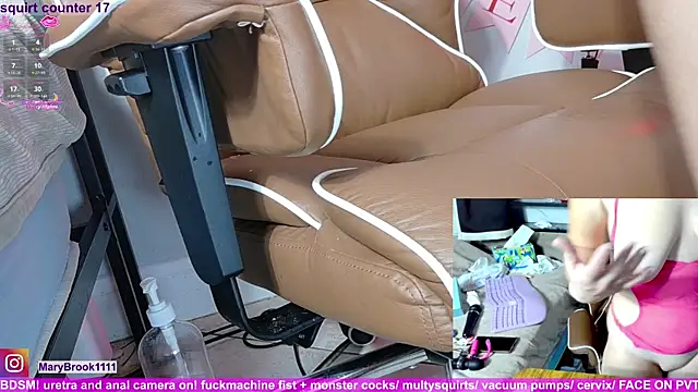 MaryBrook1 live sex cam