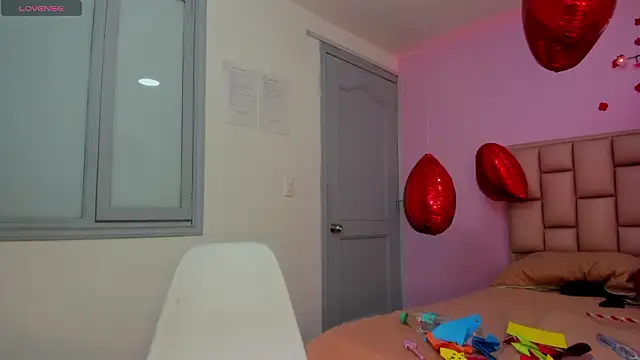 emma_cg's cam snapshot