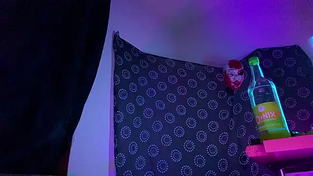 Guyst049 live sex cam