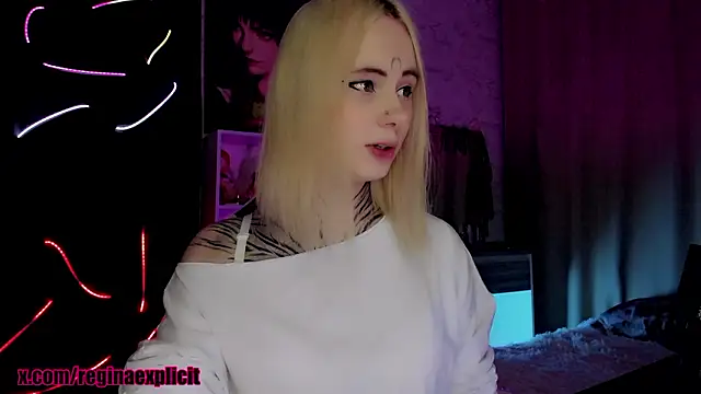 snake__bites live sex cam