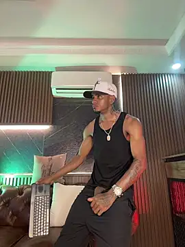 AaronCruz_ live sex cam