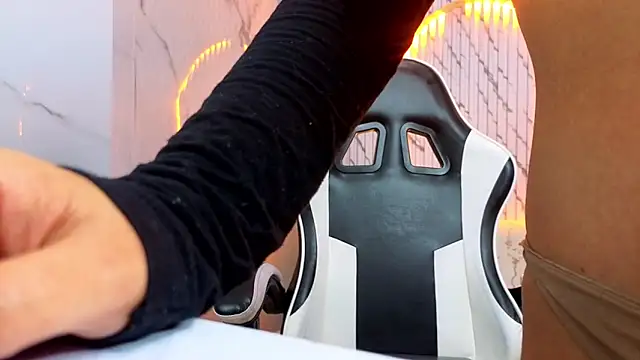 Lisa_Doll_Tx's cam snapshot