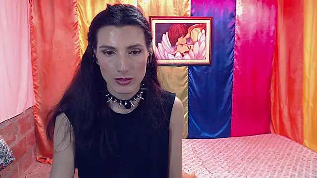 Moira-Hot live sex cam