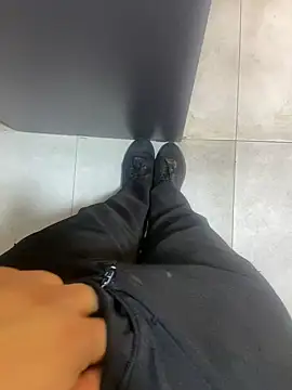 Juanes432 live sex cam