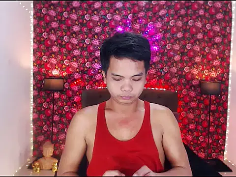 XExtraServiceManX's cam snapshot