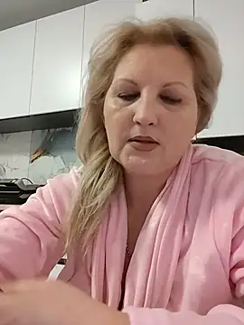 Divineblond's cam snapshot