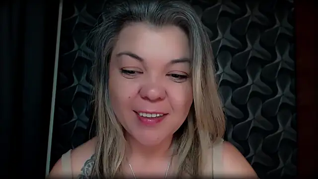 TheDomme's cam snapshot