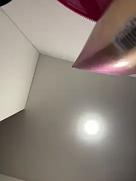 pamell_col's cam snapshot