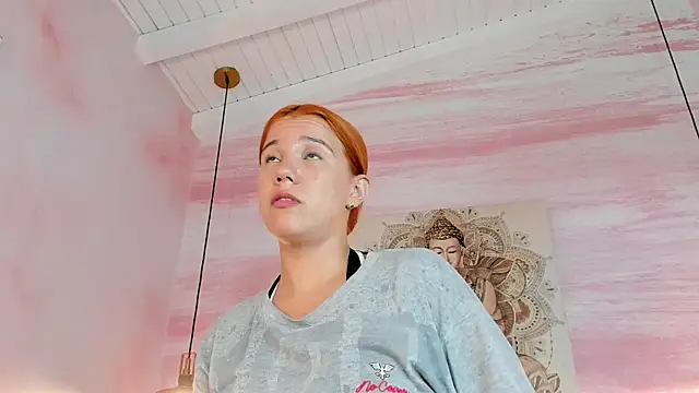 MelaniieRoux's cam snapshot