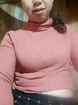 TRIEUTRIEU20's cam snapshot