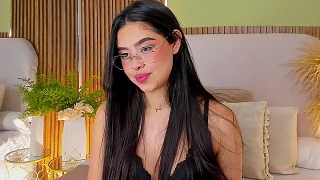 CristalMayson's cam snapshot