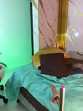 dianamilf's cam snapshot