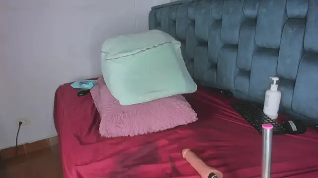 Roxy-Smith live sex cam