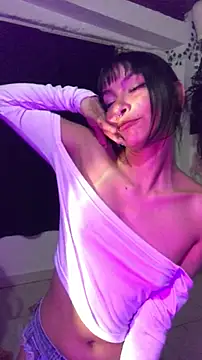 Luna-Chann's cam snapshot