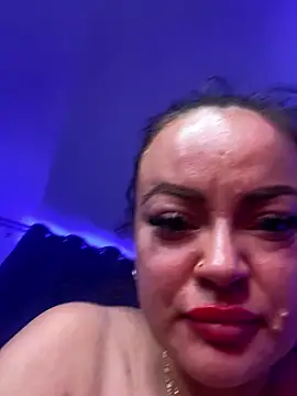 HotLivv69 live sex cam