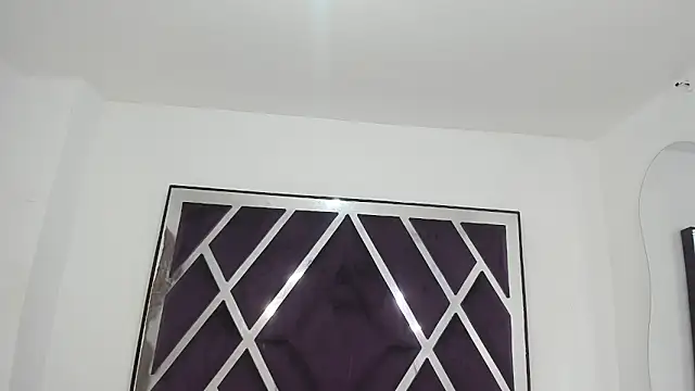 Mia_scandark's cam snapshot