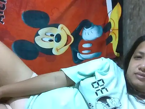 Pinaymorenabebe12's cam snapshot