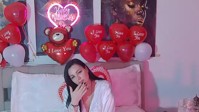 ReiyaRey's cam snapshot