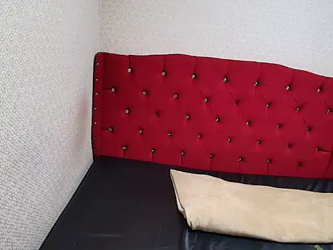 Mangostina_sweet's cam snapshot