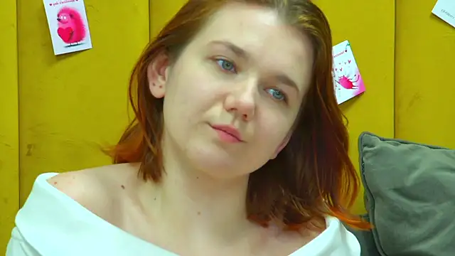 LessySmith's cam snapshot