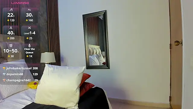 linda_cabal's cam snapshot