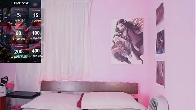 Miss_Charlottet's cam snapshot