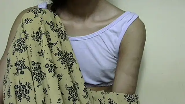 Anu_tiny's cam snapshot