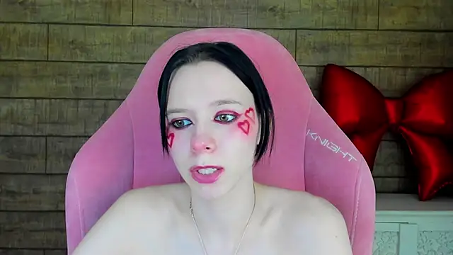 ArinaKubrick's cam snapshot