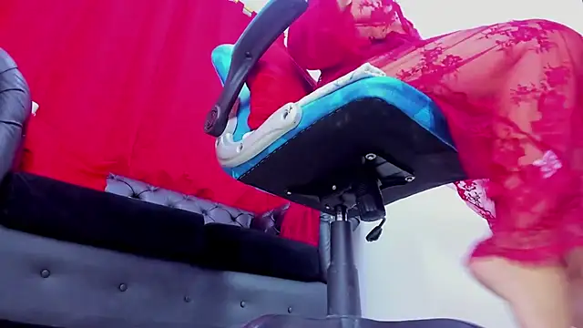 Abril_Beltran_'s cam snapshot