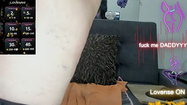 esmeraldamfc live sex cam