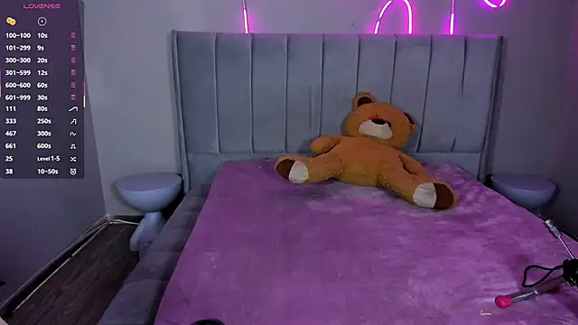 Emma_Lirys's cam snapshot