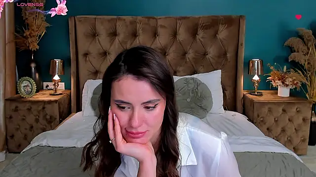 CalyMoon live sex cam