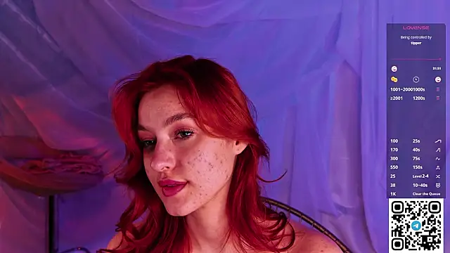 GildedKitten live sex cam