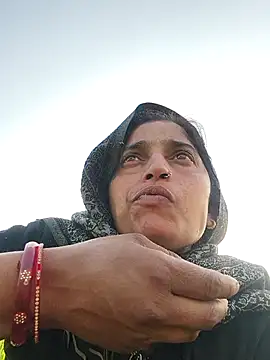 Pooja_shre live sex cam